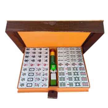 MR - Mahjong tiles (green and white)