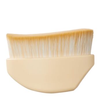 AMORTALS Easy to use foundation brush